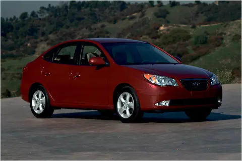 285,000 Hyundai Elantras Recalled for Air-Bag Inflation Issue