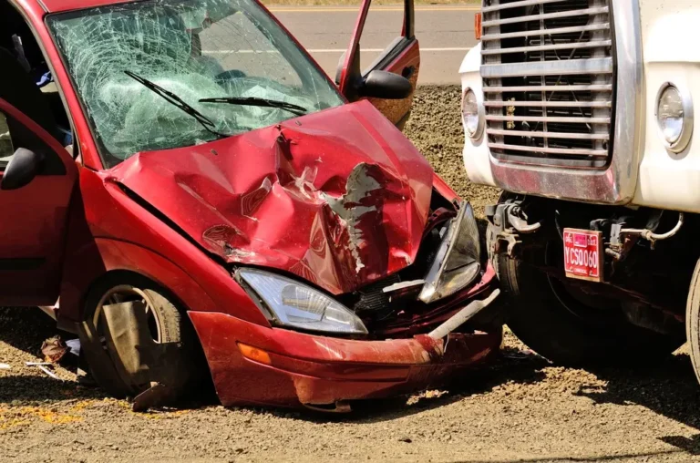 What You Need to Know about 18-Wheeler Accidents and Claims