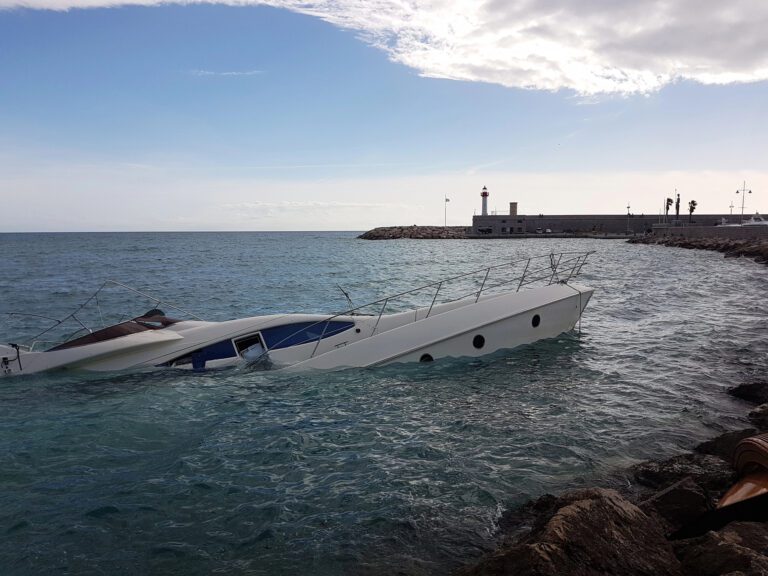 Top 5 Mistakes People Make After a Boating Accident